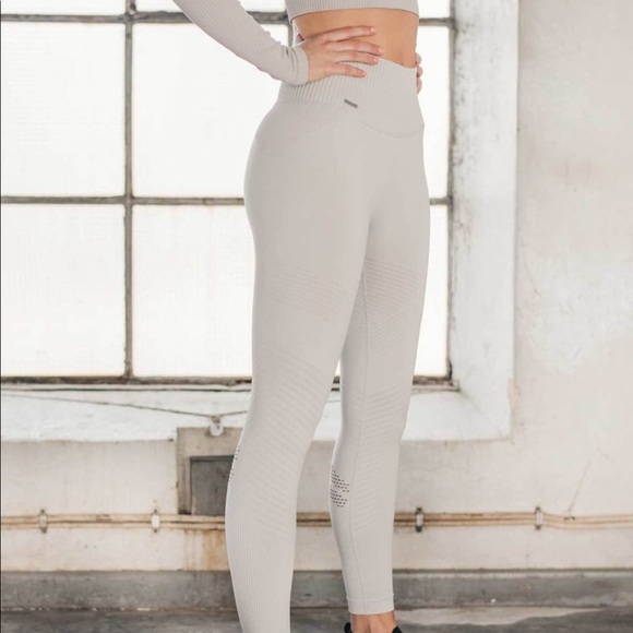 Aimn Cloud Elevate Seamless Tights 